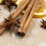 Neka vaš dom zamiriše na jesen: Vodič za izradu prirodnih osvježivača zraka