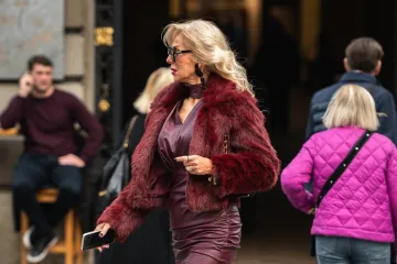 Najženstvenija špica ove jeseni: Bundice i suknjice osvojile zagrebačke ulice