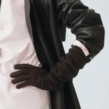 Kožne rukavice: Više od modnog dodatka, simbol bezvremenske elegancije