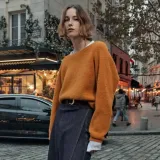 Traper suknje u zimskim kombinacijama: Bezvremenski komad koji podiže svaki outfit