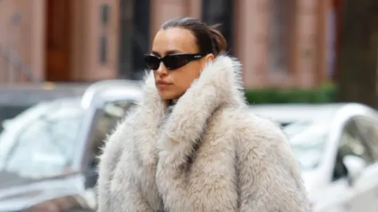 U zagrljaju krzna: Irina Shayk pretvorila ulice New Yorka u vlastitu modnu pistu