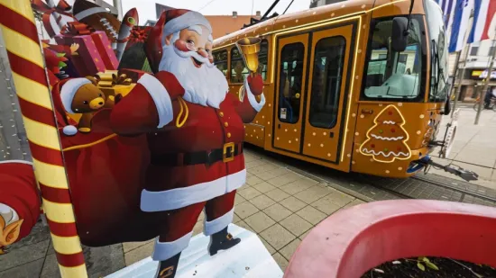 Osijek ima najslađi tramvaj u Hrvatskoj - blagdanska čarolija na tračnicama