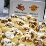 Bakini kolači iz Nijemaca: Dobili smo recepte za srijemske vanilin kifle, cvjetiće i medenjake