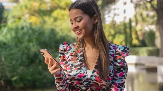 TikTok 2025.: Od 'Coldplay ljubavnika' do 'wabi-sabi' trenda - evo uz &scaron;to smo se smijali i plakali