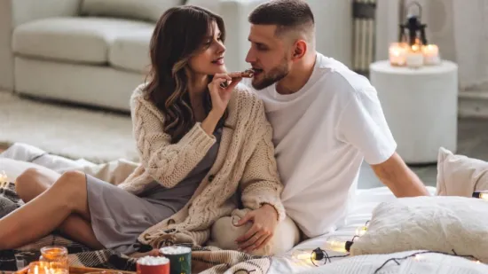 Sretan Božić za dvoje: Kako bez svađa i stresa 'preživjeti' blagdane