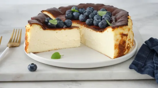Slastica koja je osvojila svijet: Donosimo recept za baskijski cheesecake