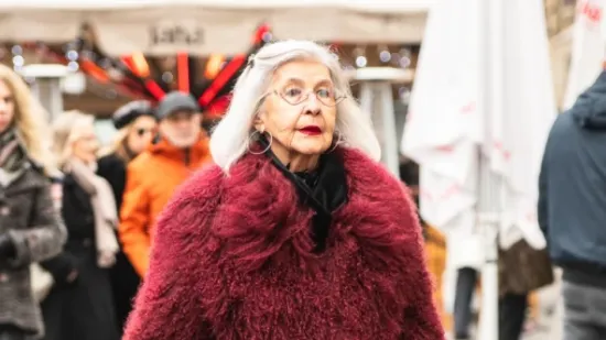 Bunda koja govori vi&scaron;e od riječi: Evo za&scaron;to ovaj outfit sa &scaron;pice zaslužuje naslovnicu