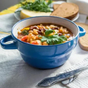 Kad zahladi, juha je savr&scaron;en izbor: Osam zimskih recepata za svaki dan