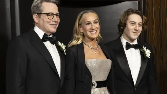 Zlatna večer Sarah Jessice Parker: Golden Eve u znaku obitelji i eterične srebrne haljine