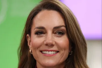 Kate Middleton dirljivom porukom prisjetila se borbe s rakom: 'Sretna sam &scaron;to sam živa'