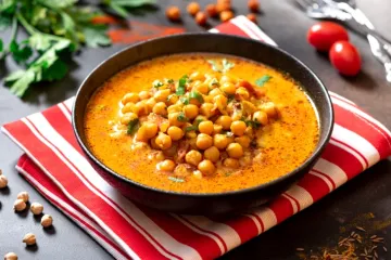 Tri variva od slanutka koja griju du&scaron;u i tijelo &ndash; puna vlakana i savr&scaron;ena za zimu