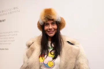 Borna Kotromanić u najcool izdanju: Pop-art i pozitiva u zimskom looku