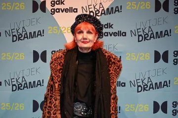 Poznati na premijeri predstave 'Samci': Josipa Lisac u genijalnoj bundi, a Marijana Batinić trendi kao i uvijek