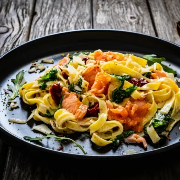 Pet lica lososa: Vrhunski recepti s tjesteninom za svaku prigodu