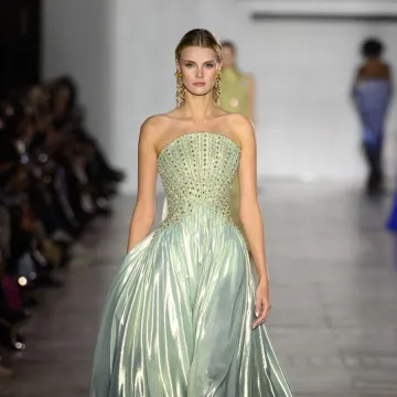 Haljine od kojih zastaje dah: Izbor najljep&scaron;ih kreacija s tjedna visoke mode