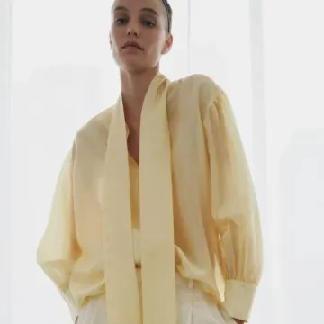 Modni trendovi za proljeće i ljeto koje već sada može&scaron; dodati u svoju garderobu