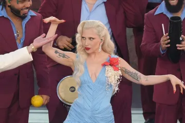 &Scaron;to je 'Ozempic face'? Svi govore o ispijenom licu Lady Gage na Super Bowlu