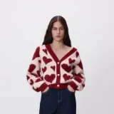 Modna stilistica savjetuje: Bliži se Valentinovo - kako nositi motiv srca