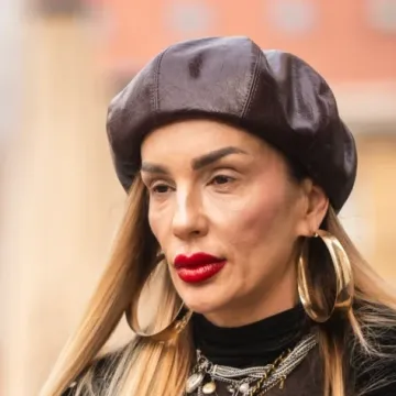 Drama na &scaron;pici: Prozirna bluza i kožna suknja, ali cipele su sve zasjenile