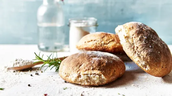 Jednostavni recepti za savr&scaron;en domaći kruh od pirovog bra&scaron;na