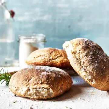 Jednostavni recepti za savr&scaron;en domaći kruh od pirovog bra&scaron;na