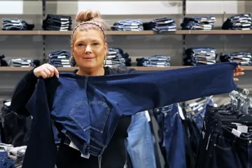 U ormaru ima&scaron; hrpu traperica koje ne nosi&scaron;? Evo &scaron;to radi&scaron; pogre&scaron;no kad ih kupuje&scaron;