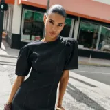 Traper haljine kao favorit: Ležeran komad koji se vraća svake sezone