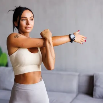 Ne trebate sat vremena ni utege: Kako izgraditi naviku vježbanja kod kuće