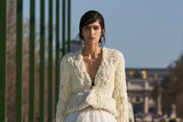 Nova era Diora: Jonathan Anderson donio igru tekstura i svjetlosti na pari&scaron;ku pistu