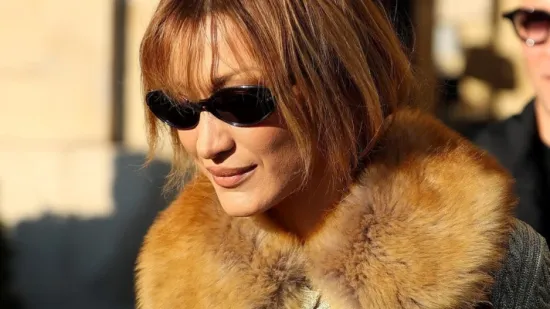 Povratak bobu? Bella Hadid sve iznenadila novom frizurom