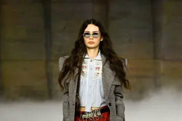 Tjedan mode: Nova vizija Chlo&eacute; romantike u boji odu&scaron;evila Pariz