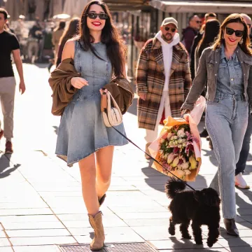 Kako nositi traper komade znaju dame sa zagrebačke &scaron;pice