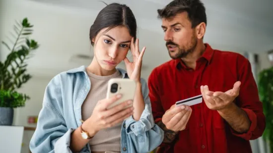 Ljubav i novac: Naučite kako voditi razgovore o financijama bez stresa