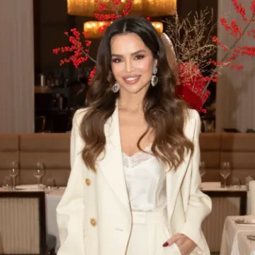 Severina ponovno odu&scaron;evila stylingom, a pažnju privlači vrlo neobična torbica s porukom