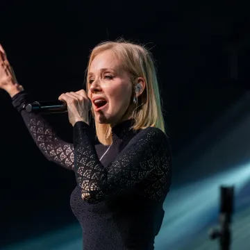 Jelena Rozga uživa u Los Angelesu: Na genijalnoj fotki pažnju privlače njene traperice