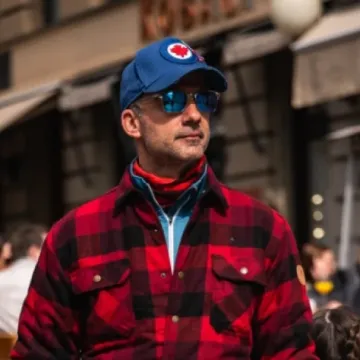 Kako izgledati cool bez previ&scaron;e razmi&scaron;ljanja? Mu&scaron;karac sa zagrebačke &scaron;pice zna odgovor