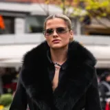 Pogledajte ovu besprijekornu kombinaciju: Ona je dokaz da crna nikad ne izlazi iz mode