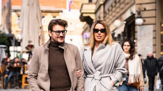 Nives Celzijus mamila poglede na subotnjoj &scaron;pici: Mini haljina i mrežaste čarape za &scaron;etnju centrom Zagreba