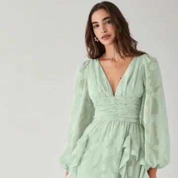 Tražite haljinu za vjenčanje ili pričest? Ovi pastelni modeli sa Sheina su pun pogodak