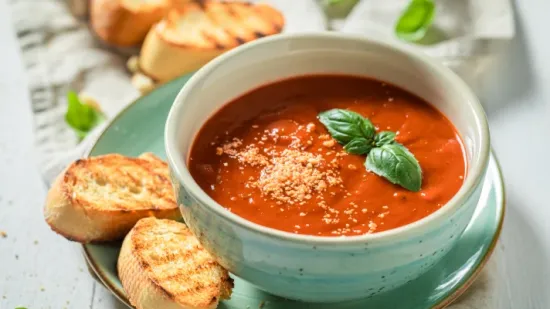 Juha od rajčice najbolji je izbor, imamo tri recepta za različite ukuse