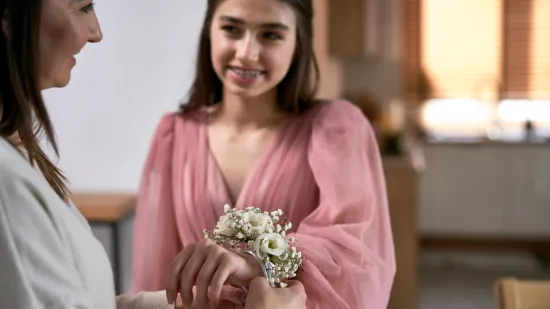 &Scaron;to odjenuti za krizmu? Donosimo ideje za djevojke i mame