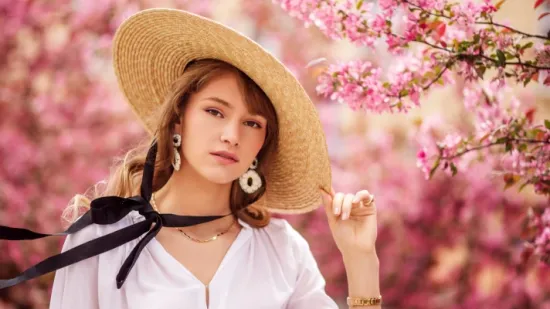 Tjedni horoskop od 20. do 26. travnja: Bikovi su spremni za ljubavne pustolovine, vage možda dobiju promaknuće