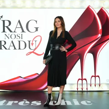 'Vrag nosi Pradu 2' okupio poznate: Branka Krstulović u chic izdanju privlačila poglede