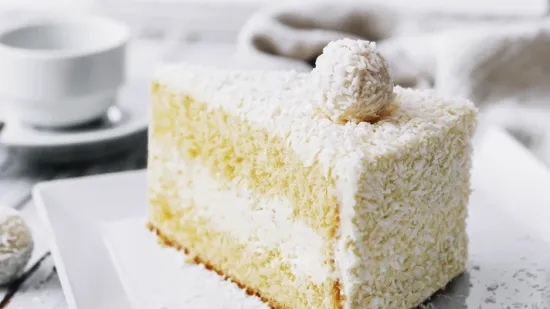 Raffaello torta bez pečenja &ndash; savr&scaron;ena slastica s kokosom i bijelom čokoladom