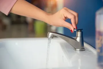 Pametnije s vodom: 10 jednostavnih načina kako u&scaron;tedjeti vodu u svom domu