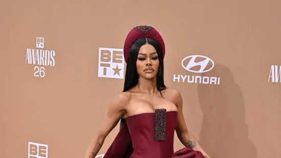 Teyana Taylor slavila na dodjeli BET Awards u neobičnoj haljini: Morate vidjeti ostale