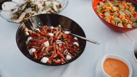 Imamo recepte za zdrave i lagane salate koje su kao stvorene za ljetne vrućine