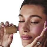 Rhode beauty hit ljeta: Prvi bronzer Hailey Bieber konačno je stigao