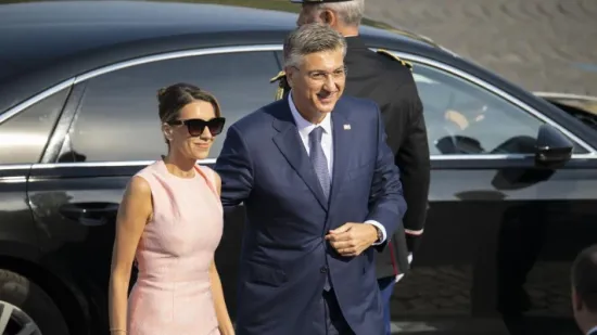 Ana Maslać Plenković u Parizu odabrala haljinu s potpisom omiljene dizajnerice Kate Middleton