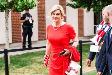 Kolinda Grabar-Kitarović pokazala kako se nosi elegancija na sportskim spektaklima
